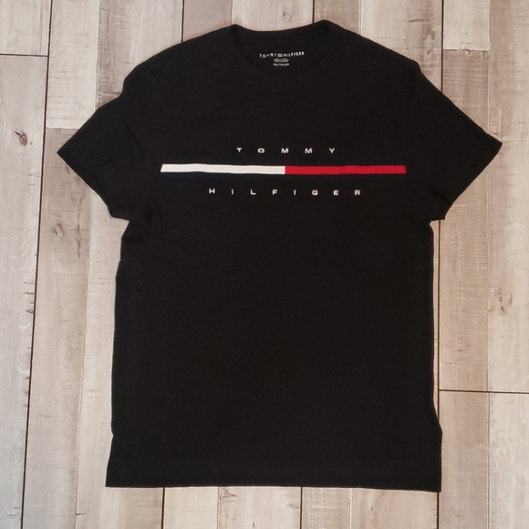 Tommy Hilfiger - Picture 1 of 1